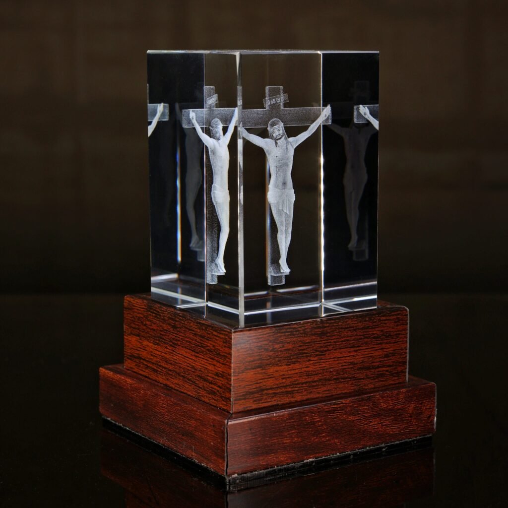 Jesus Led 3D Jesus crystal with an LED light base.